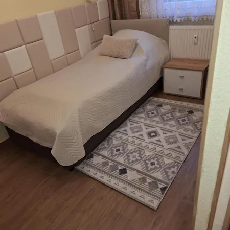 Madi Rezidencia With Free Parking&wifi - Double Ac - Smarttv Lejlighed Budapest